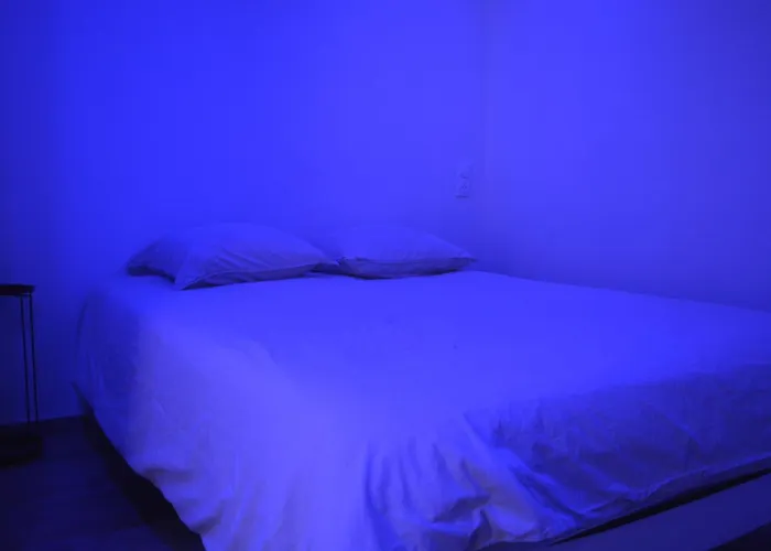 Eaux Bed & Breakfast 4*