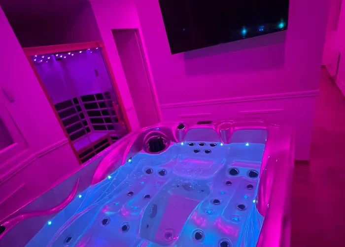 Eaux Bed & Breakfast